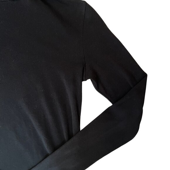 Long Sleeve Turtleneck Shirt • Black • US Small - Picture 6 of 13